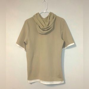 H&M tan short sleeve sweatshirt for boys size 12-14Y